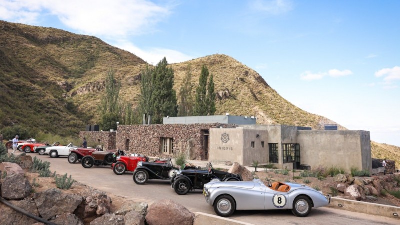 La 22ª edición del Rally de las Bodegas "Copa Park Hyatt" tuvo un arranque exitoso